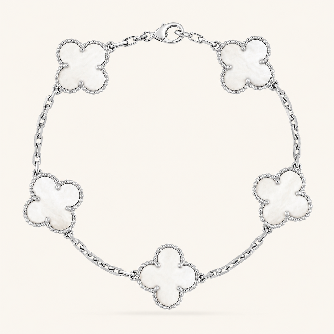 CLOVER | White Bracelet