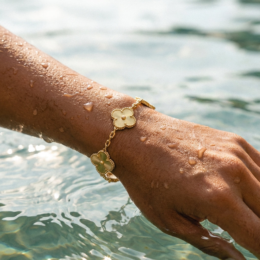 Clover Gold Bracelet