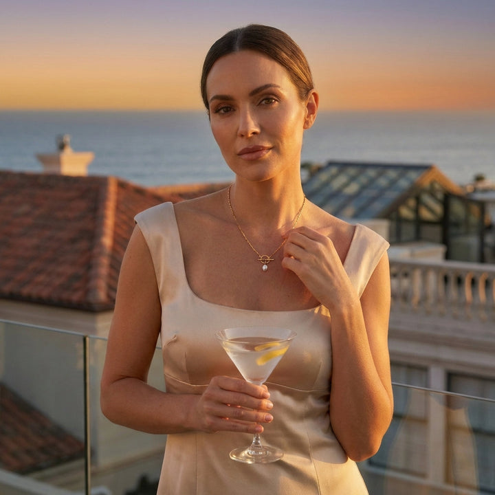 Isola Pearl Lock Necklace
