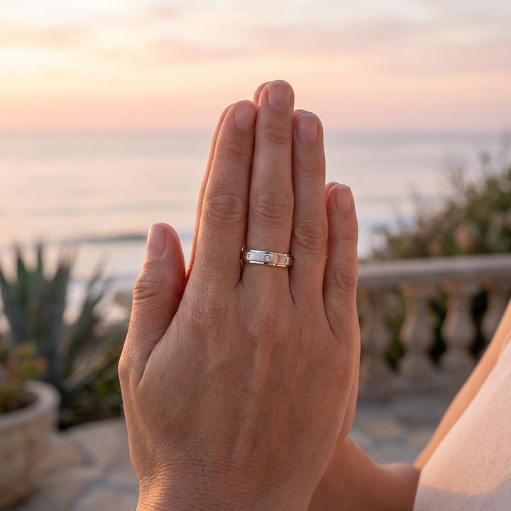 Aurelia Orbit Ring