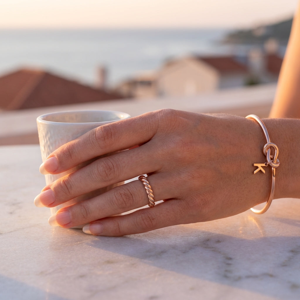 Aurelia Knot Bangle