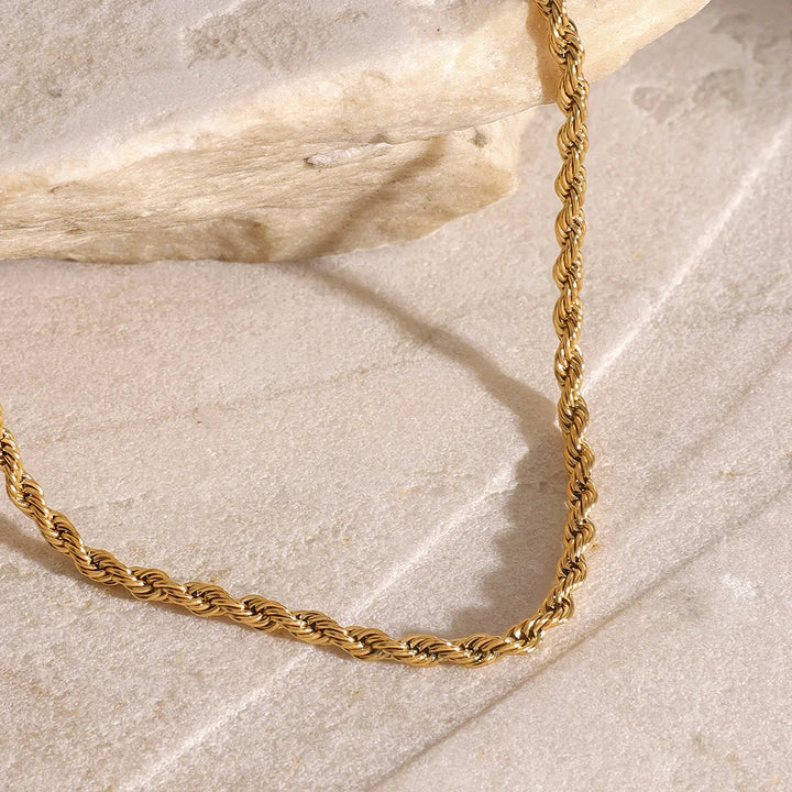 Raphaela Layer Necklace